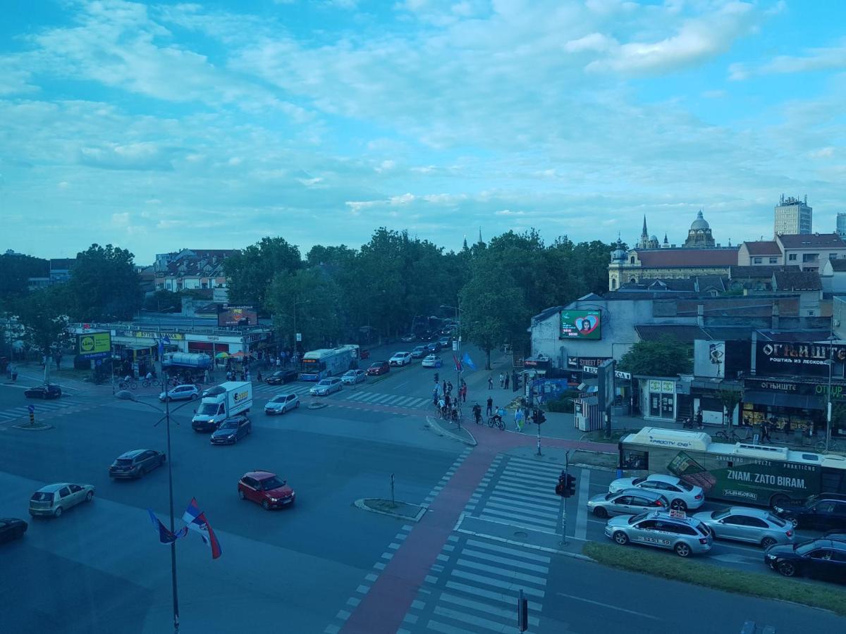 Central Apartment With 24-7 Building Security Nowy Sad Zewnętrze zdjęcie